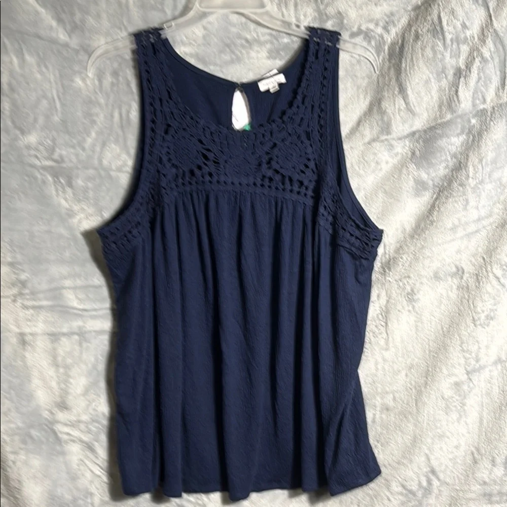 NWT Navy Blue Sleeveless Crochet Top plus size 2x summer vacation lightweight - Picture 1 of 10